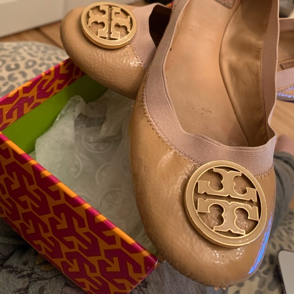 Tory Burch Elastic Ballerina Flat - Picture 1 of 4
